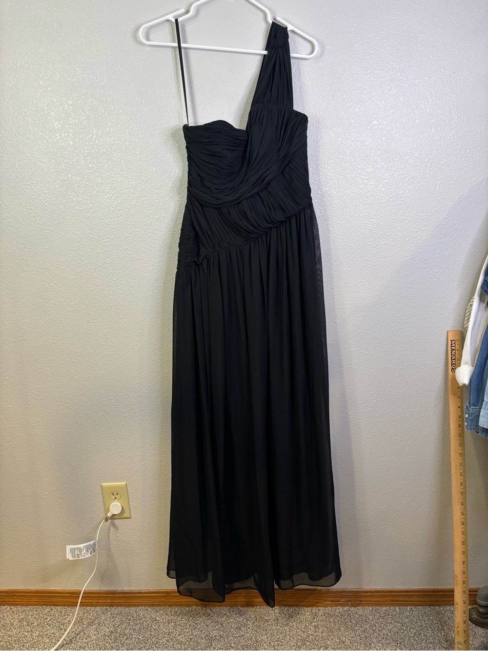 Pearl by Georgina Chapman Black One-Shoulder Evening Gown
